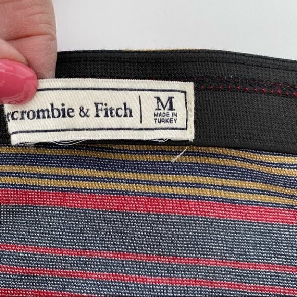 Abercrombie & Fitch midi skirt in a stretch knit - Picture 10 of 10